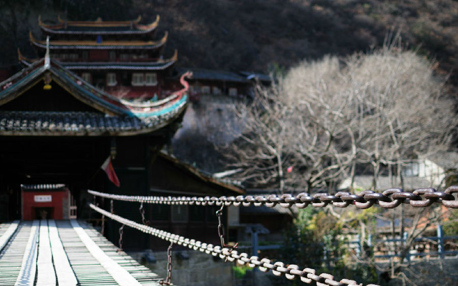 泸定桥.jpg