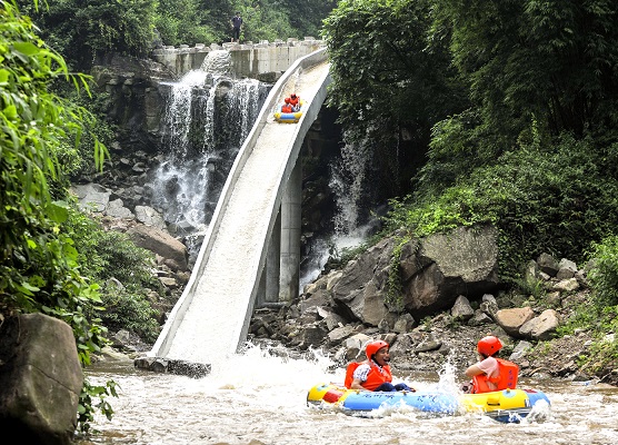 重庆巴南龙浒峡漂流