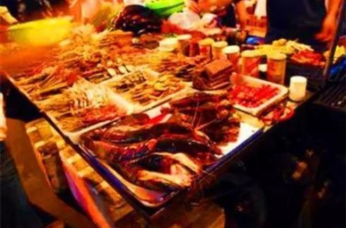 弹子石夜市